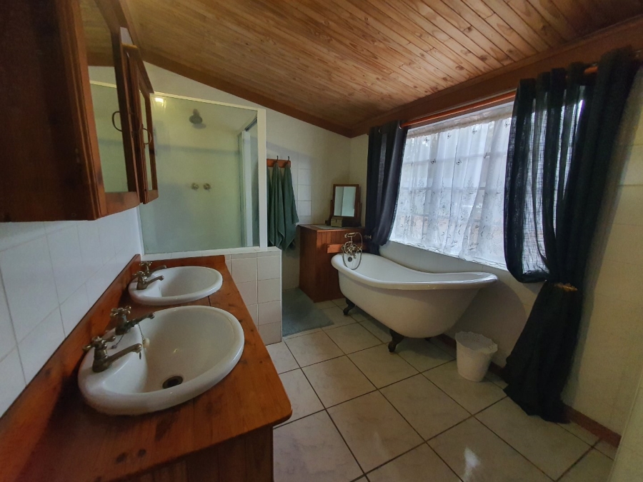 4 Bedroom Property for Sale in Westdene Free State